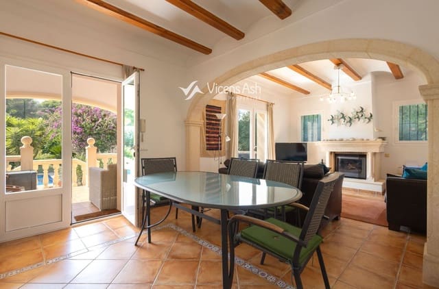 3 soverom Villa til salgs i La Granadella  - Costa Nova, Javea / Xàbia med svømmebasseng garasje - € 595 000 (Ref: 10088450)