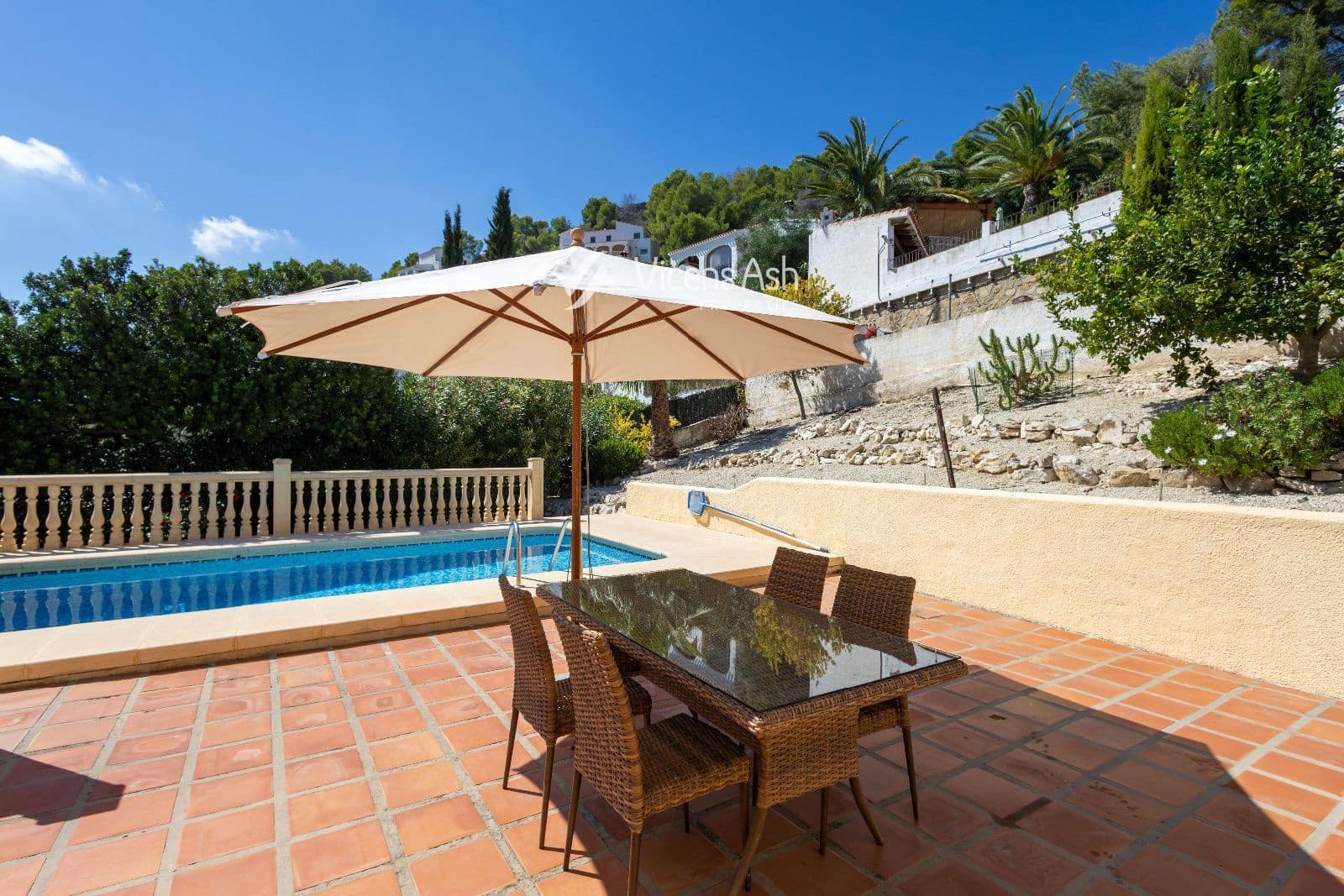 Chalet de 3 habitaciones en Javea / Xàbia en venta con piscina garaje - 545.000 € (Ref: 10111888)