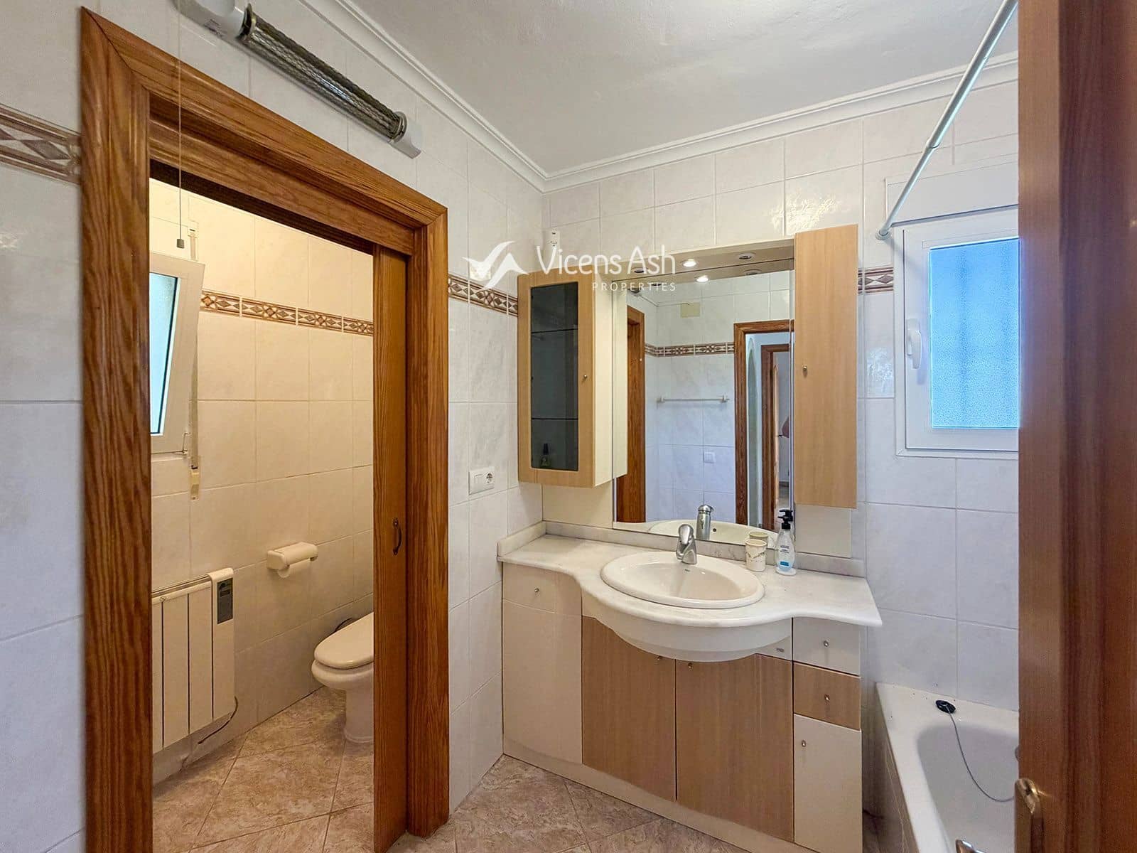 4 bedroom Villa for sale in Adsubia with pool garage - € 880,000 (Ref: 10158480)