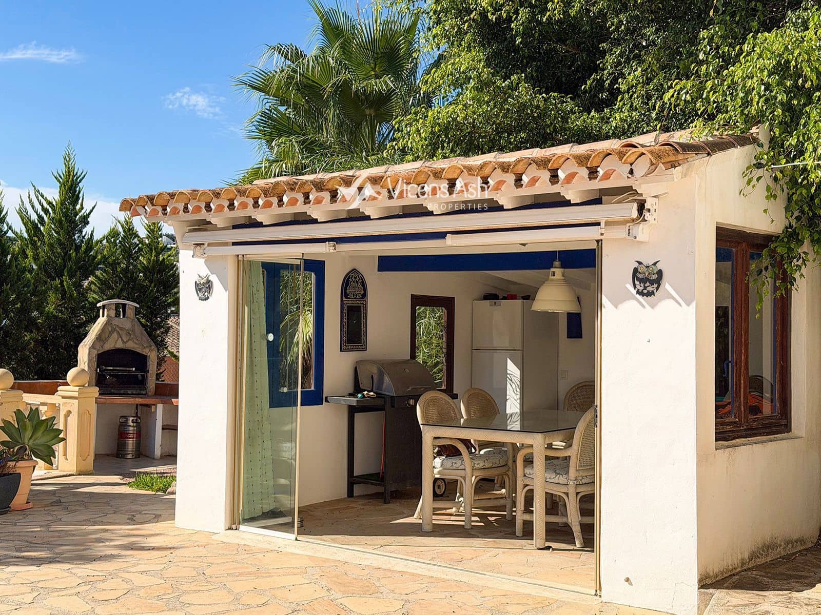 4 bedroom Villa for sale in Adsubia with pool garage - € 880,000 (Ref: 10158480)