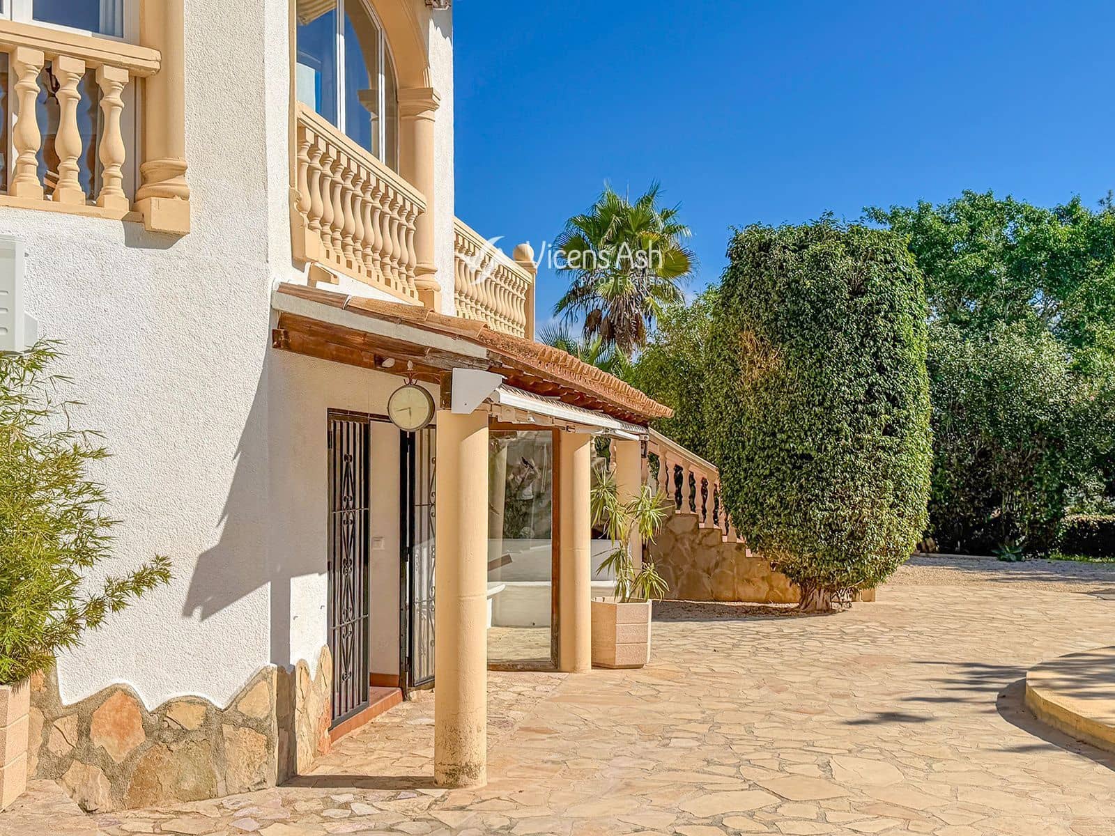 4 bedroom Villa for sale in Adsubia with pool garage - € 880,000 (Ref: 10158480)