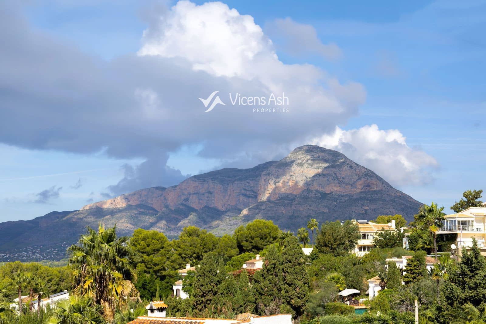 4 soverom Villa til salgs i Javea / Xabia med svømmebasseng garasje - € 940 000 (Ref: 10167148)