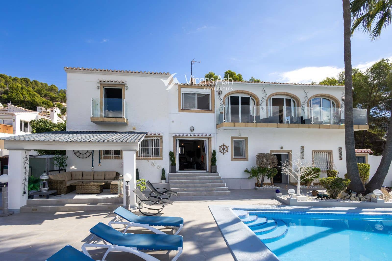 4 soverom Villa til salgs i Javea / Xabia med svømmebasseng garasje - € 940 000 (Ref: 10167148)