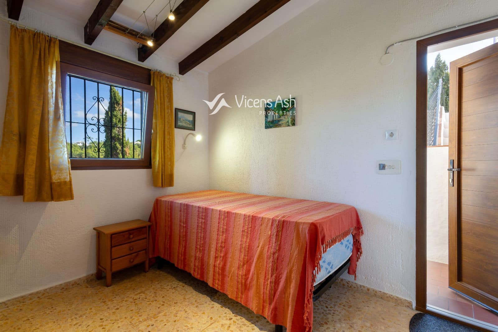 Chalet de 3 habitaciones en Javea / Xàbia en venta con garaje - 400.000 € (Ref: 10167149)
