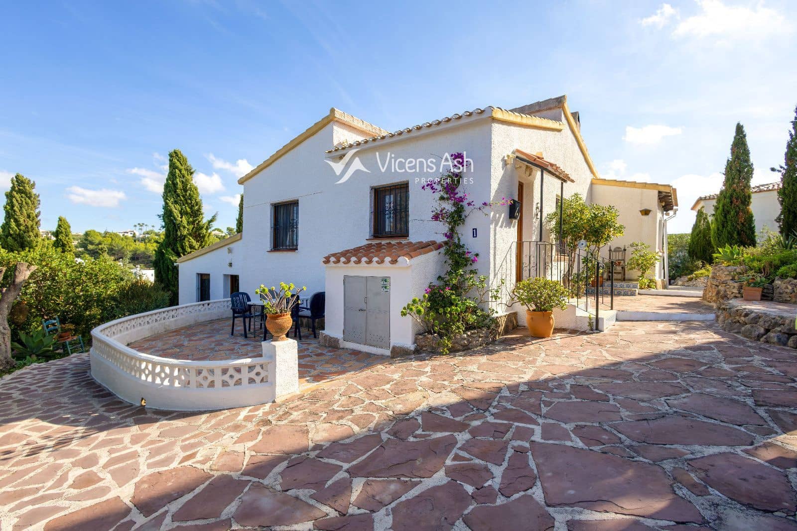 Chalet de 3 habitaciones en Javea / Xàbia en venta con garaje - 400.000 € (Ref: 10167149)