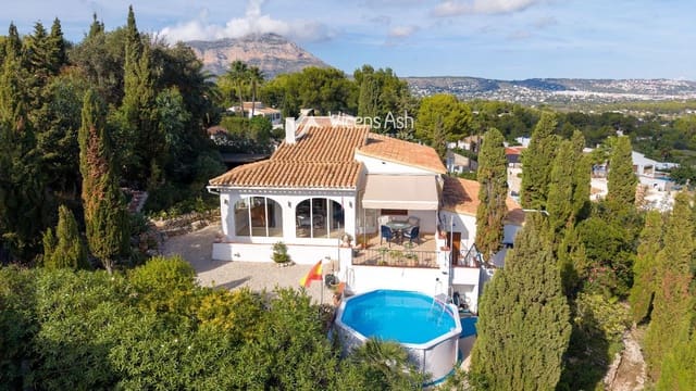 3 soverom Villa til salgs i Partides comunes - Adsubia, Javea / Xàbia med garasje - € 400 000 (Ref: 10167149)