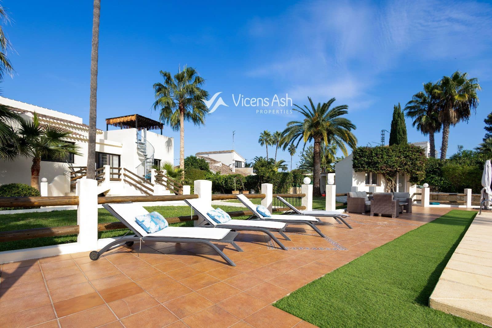 6 chambre Villa/Maison à vendre à Adsubia avec piscine garage - 1 525 000 € (Ref: 10186233)