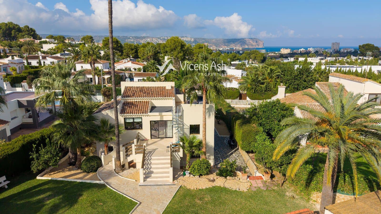 6 chambre Villa/Maison à vendre à Adsubia avec piscine garage - 1 525 000 € (Ref: 10186233)