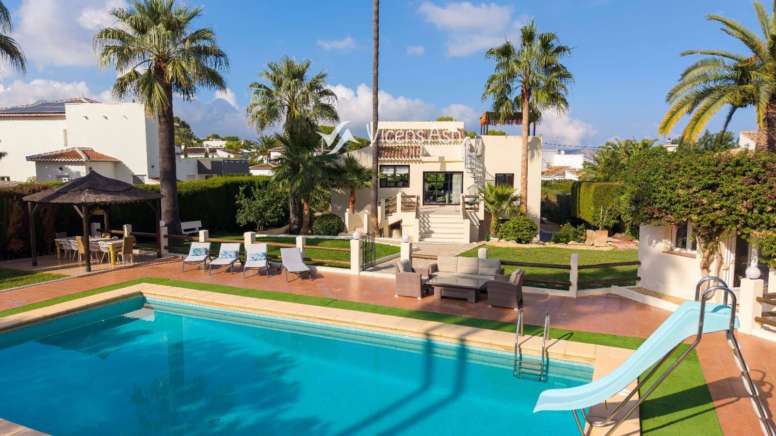 6 chambre Villa/Maison à vendre à Adsubia avec piscine garage - 1 525 000 € (Ref: 10186233)