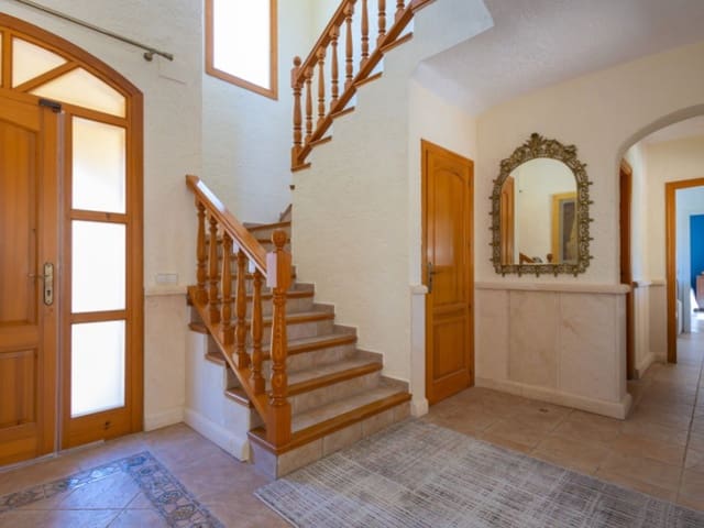 5 Zimmer Villa zu verkaufen in Cap Martí - El Tossalet - Pinomar, Javea / Xàbia mit Pool - 1.300.000 € (Ref: 8986263)