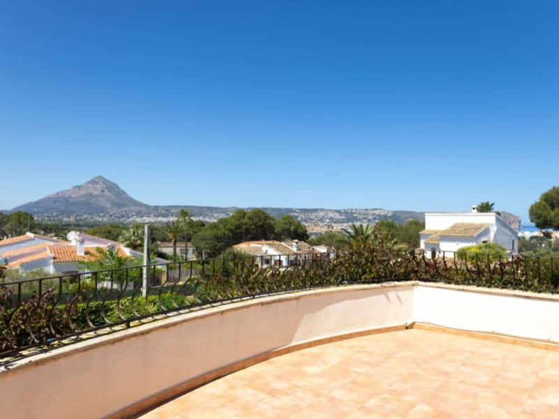 5 chambre Villa/Maison à vendre à Javea / Xabia avec piscine - 1 300 000 € (Ref: 8986263)