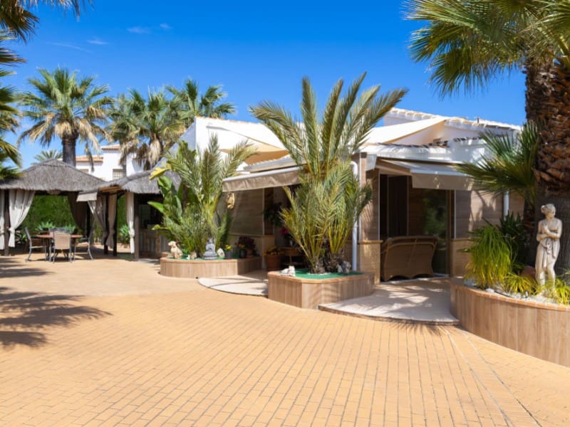 4 makuuhuone Huvila myytävänä paikassa Javea / Xabia mukana uima-altaan 
autotalli - 699 000 € (Ref: 8986270)