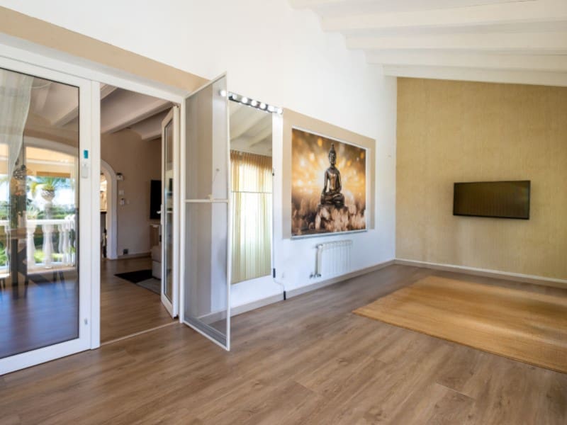 4 makuuhuone Huvila myytävänä paikassa Javea / Xabia mukana uima-altaan 
autotalli - 699 000 € (Ref: 8986270)