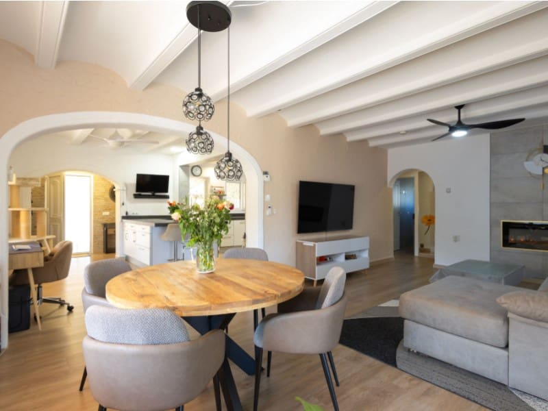 4 makuuhuone Huvila myytävänä paikassa Javea / Xabia mukana uima-altaan 
autotalli - 699 000 € (Ref: 8986270)