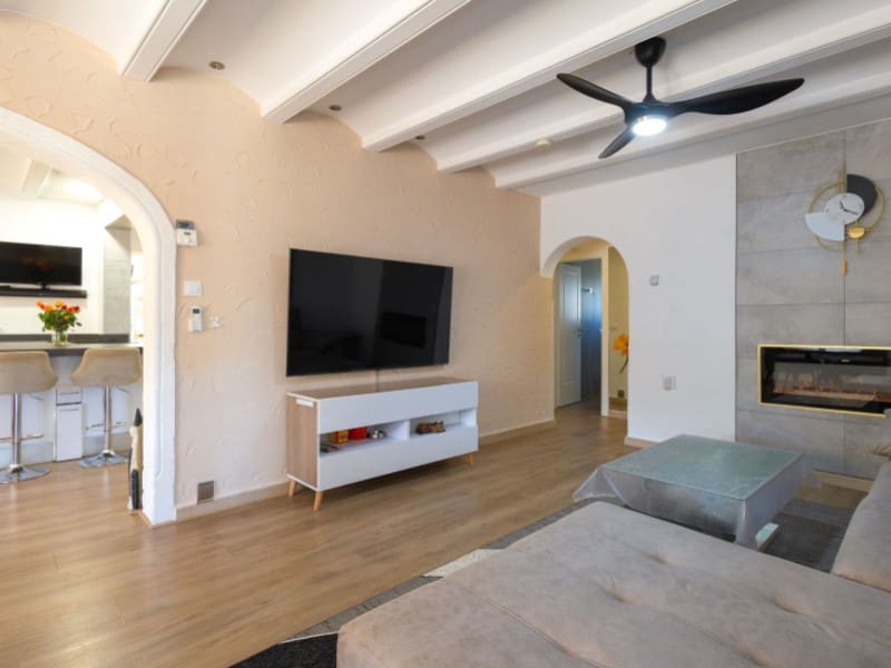 4 makuuhuone Huvila myytävänä paikassa Javea / Xabia mukana uima-altaan 
autotalli - 699 000 € (Ref: 8986270)