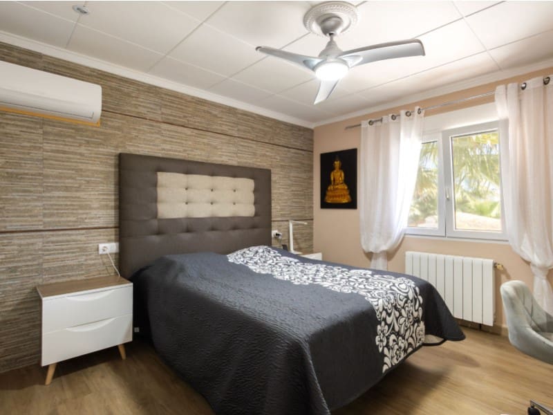 4 makuuhuone Huvila myytävänä paikassa Javea / Xabia mukana uima-altaan 
autotalli - 699 000 € (Ref: 8986270)