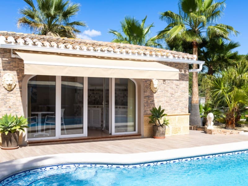 4 makuuhuone Huvila myytävänä paikassa Javea / Xabia mukana uima-altaan 
autotalli - 699 000 € (Ref: 8986270)