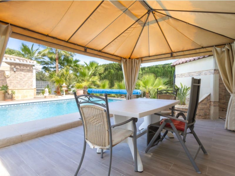 4 makuuhuone Huvila myytävänä paikassa Javea / Xabia mukana uima-altaan 
autotalli - 699 000 € (Ref: 8986270)