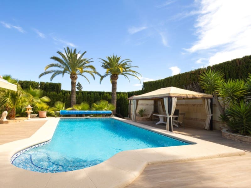 4 makuuhuone Huvila myytävänä paikassa Javea / Xabia mukana uima-altaan 
autotalli - 699 000 € (Ref: 8986270)