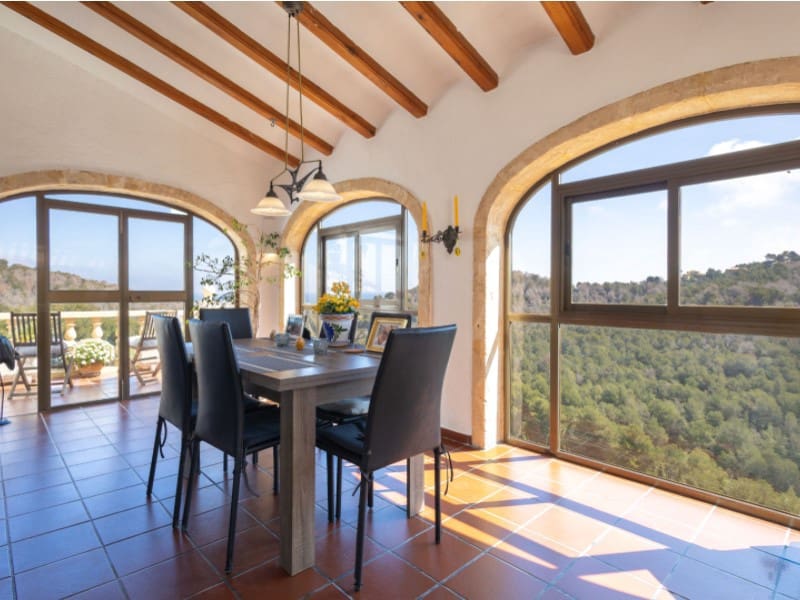 4 soveværelse Villa til salg i Javea / Xabia med swimmingpool garage - € 749.000 (Ref: 8986272)