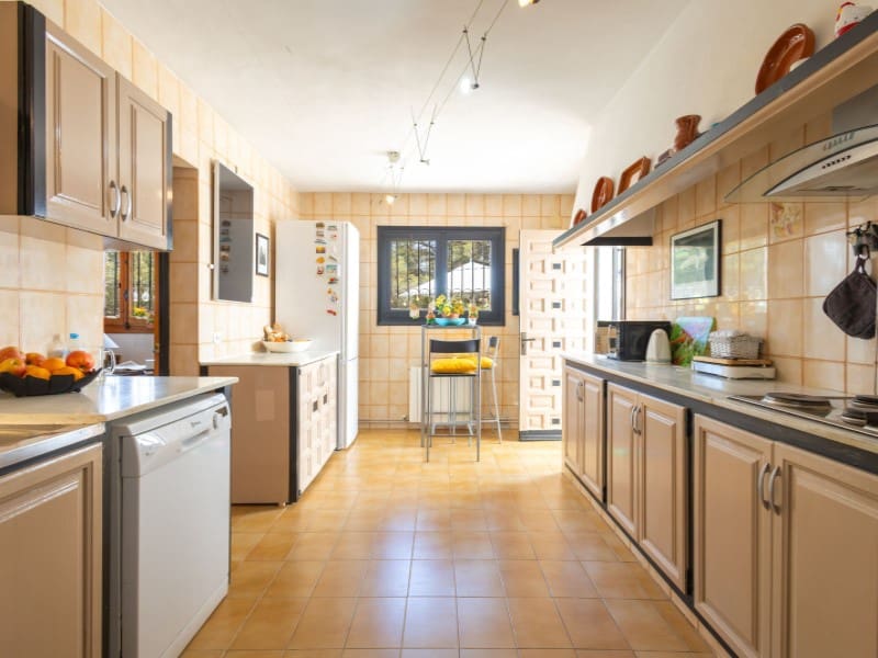 4 soveværelse Villa til salg i Javea / Xabia med swimmingpool garage - € 749.000 (Ref: 8986272)