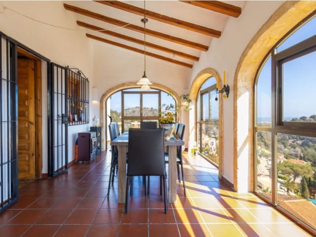 4 soveværelse Villa til salg i Partides comunes - Adsubia, Javea / Xàbia med swimmingpool garage - € 749.000 (Ref: 8986272)