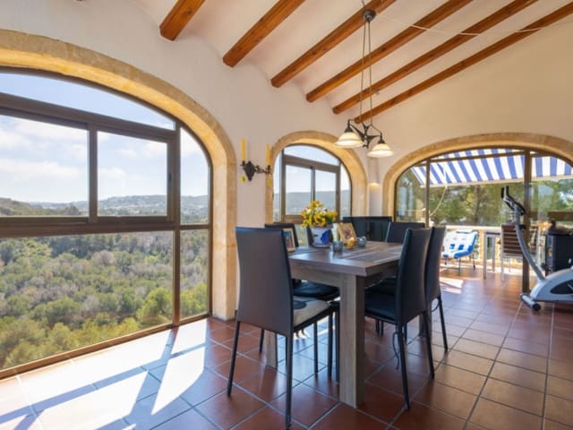 4 soveværelse Villa til salg i Partides comunes - Adsubia, Javea / Xàbia med swimmingpool garage - € 749.000 (Ref: 8986272)