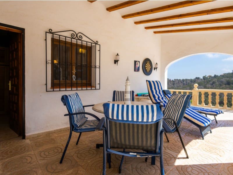 4 soveværelse Villa til salg i Javea / Xabia med swimmingpool garage - € 749.000 (Ref: 8986272)