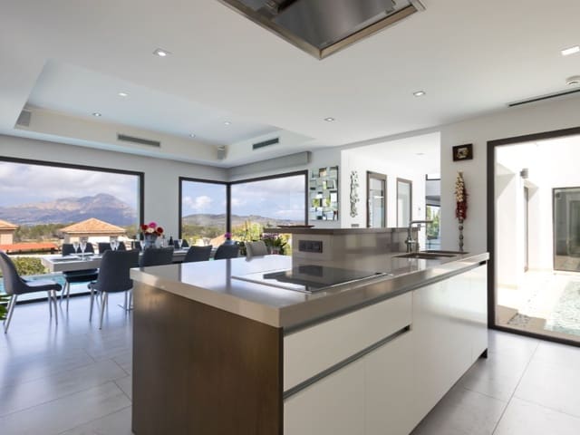 Chalet de 5 habitaciones en Cap Martí - El Tossalet - Pinomar, Javea / Xàbia en venta con piscina garaje - 2.350.000 € (Ref: 8986278)