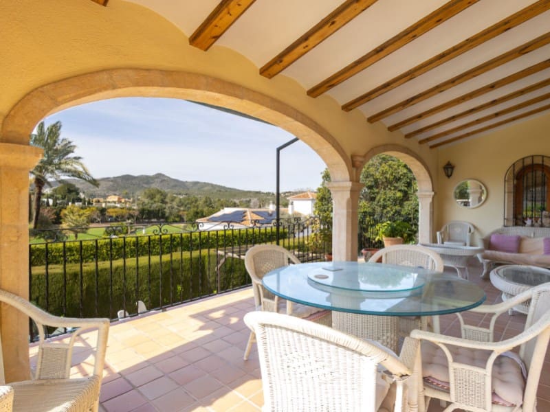 5 soveværelse Villa til salg i Javea / Xabia med swimmingpool garage - € 760.000 (Ref: 8986282)