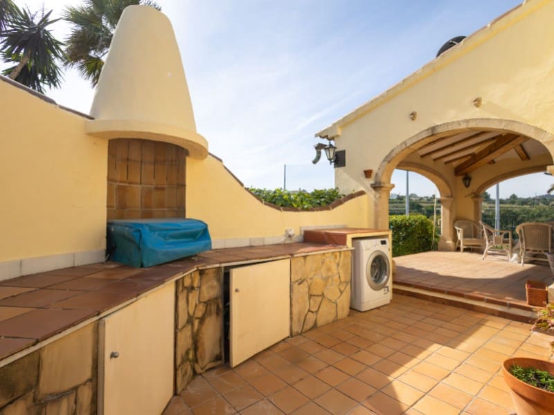 5 soveværelse Villa til salg i Javea / Xabia med swimmingpool garage - € 760.000 (Ref: 8986282)