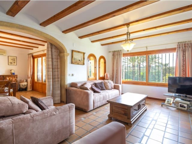 5 soveværelse Villa til salg i Partides comunes - Adsubia, Javea / Xàbia med swimmingpool garage - € 760.000 (Ref: 8986282)