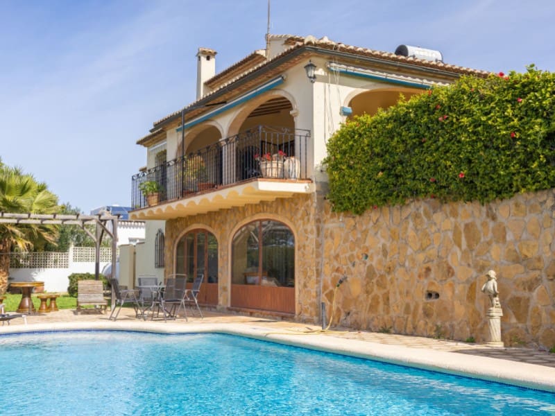 5 soveværelse Villa til salg i Javea / Xabia med swimmingpool garage - € 760.000 (Ref: 8986282)