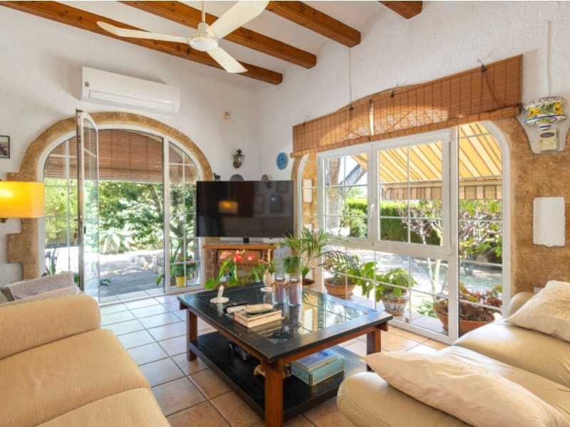 6 chambre Villa/Maison à vendre à Javea / Xabia avec piscine garage - 950 000 € (Ref: 8986300)