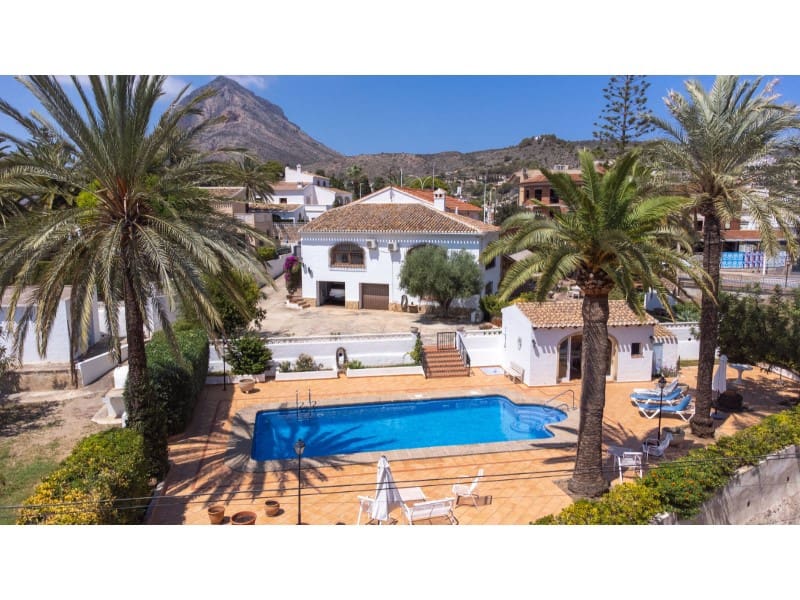 6 chambre Villa/Maison à vendre à Javea / Xabia avec piscine garage - 950 000 € (Ref: 8986300)