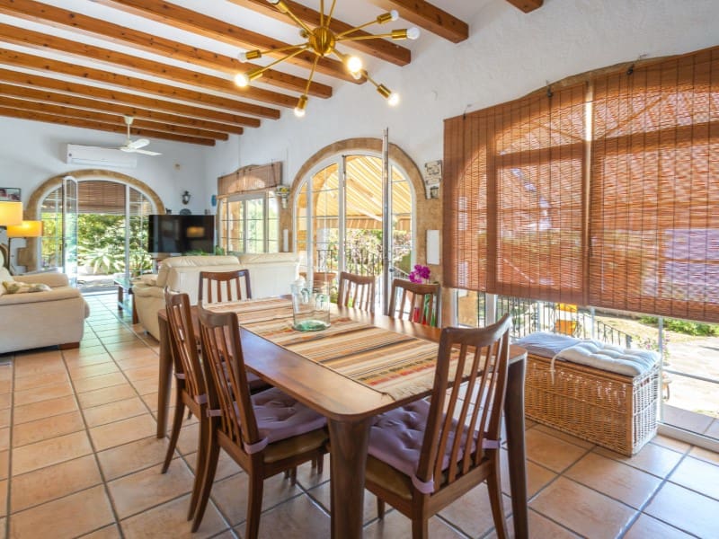 6 chambre Villa/Maison à vendre à Javea / Xabia avec piscine garage - 950 000 € (Ref: 8986300)