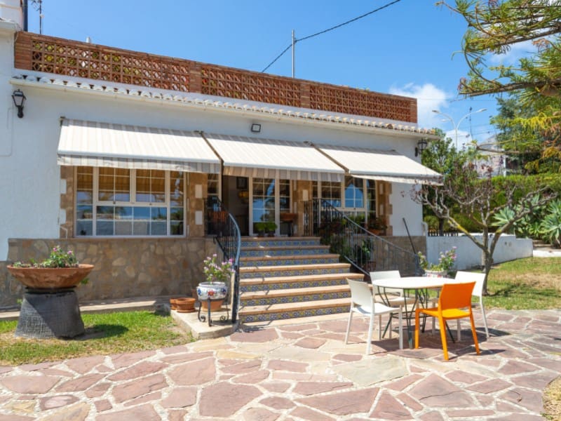 6 chambre Villa/Maison à vendre à Javea / Xabia avec piscine garage - 950 000 € (Ref: 8986300)