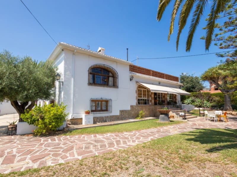 6 chambre Villa/Maison à vendre à Javea / Xabia avec piscine garage - 950 000 € (Ref: 8986300)