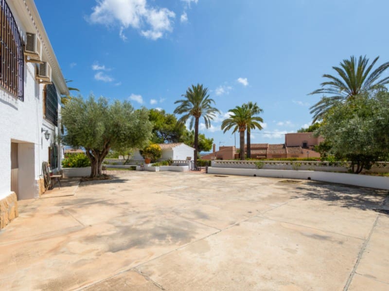 6 chambre Villa/Maison à vendre à Javea / Xabia avec piscine garage - 950 000 € (Ref: 8986300)