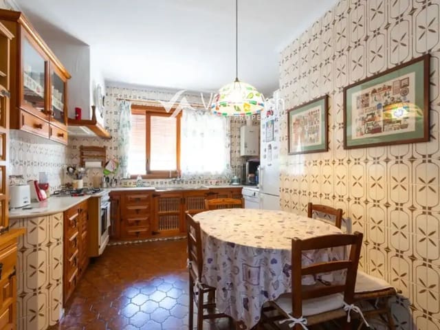 6 soveværelse Byhus til salg i Centro ciudad, Javea / Xàbia med swimmingpool garage - € 950.000 (Ref: 8986300)
