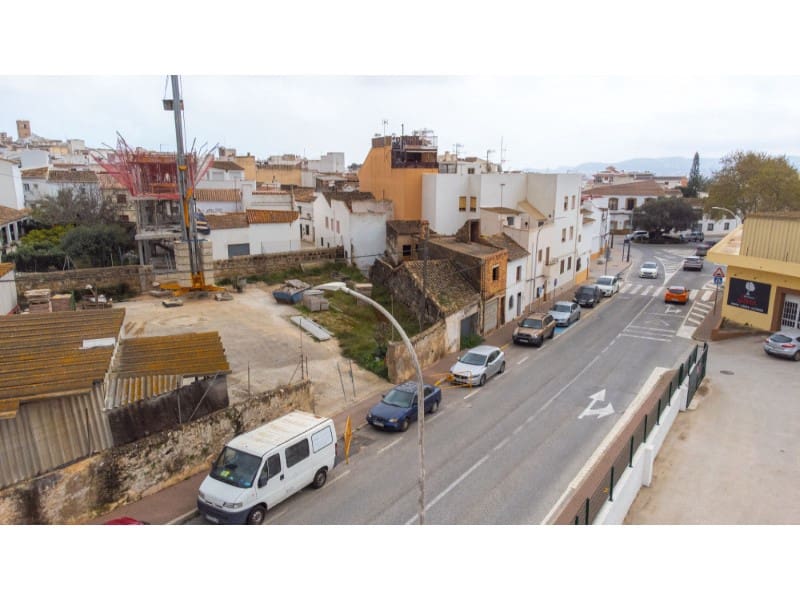Grunde uden byggetilladelser til salg i Javea / Xabia - € 1.095.000 (Ref: 8986307)