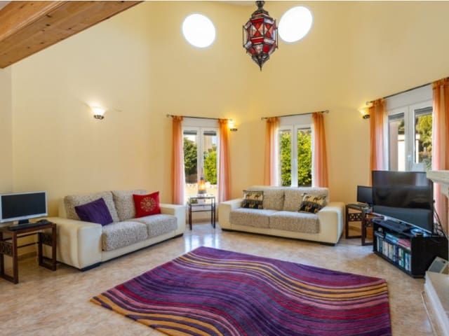 3 soveværelse Villa til salg i Partides comunes - Adsubia, Javea / Xàbia med swimmingpool - € 699.000 (Ref: 8992469)