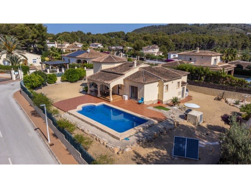 3 camera da letto Villa in vendita in Javea / Xabia con piscina - 699.000 € (Rif: 8992469)