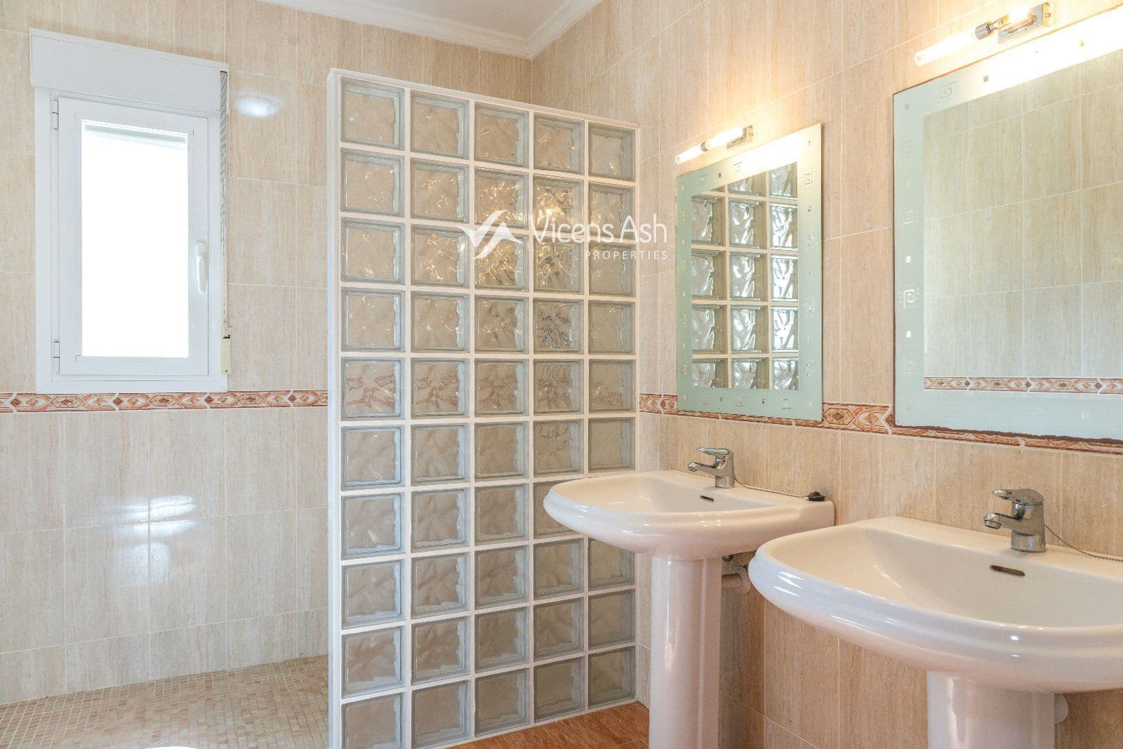 3 quarto Moradia para venda em Javea / Xabia - 699 000 € (Ref: 8992469)