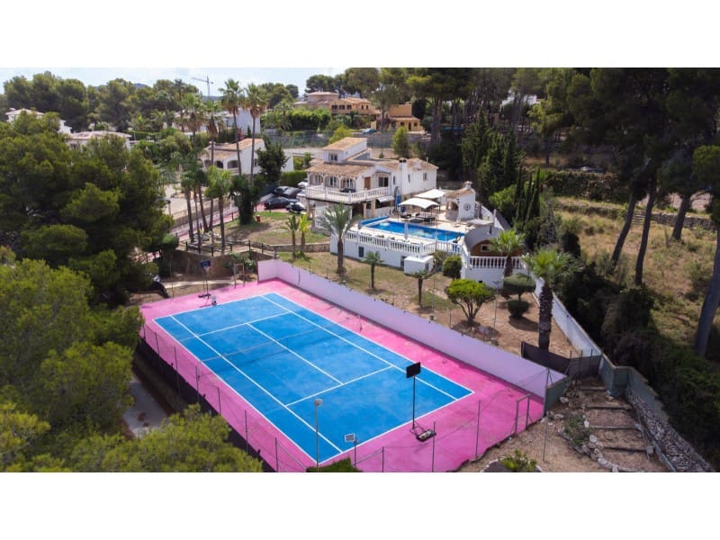 6 bedroom Villa for sale in Javea / Xabia with pool - € 995,000 (Ref: 9006260)