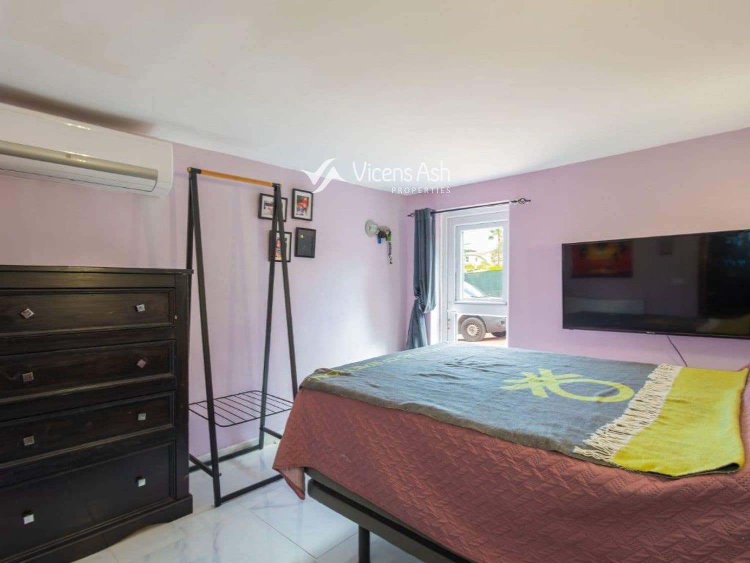 Chalet de 6 habitaciones en Javea / Xàbia en venta con piscina - 995.000 € (Ref: 9006260)
