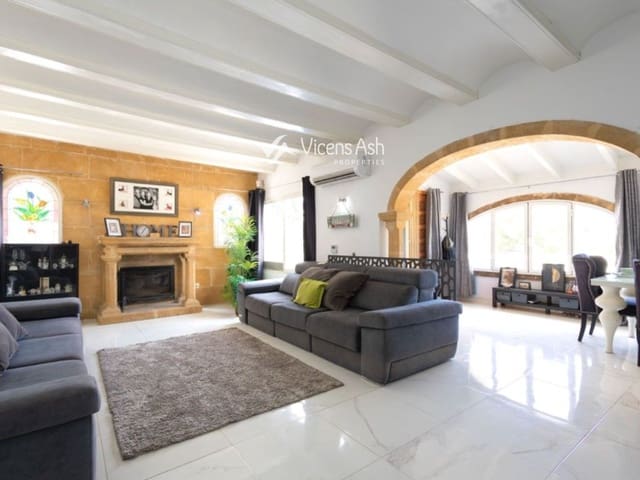 6 quarto Moradia para venda em Cap Martí - El Tossalet - Pinomar, Javea / Xàbia com piscina - 995 000 € (Ref: 9006260)