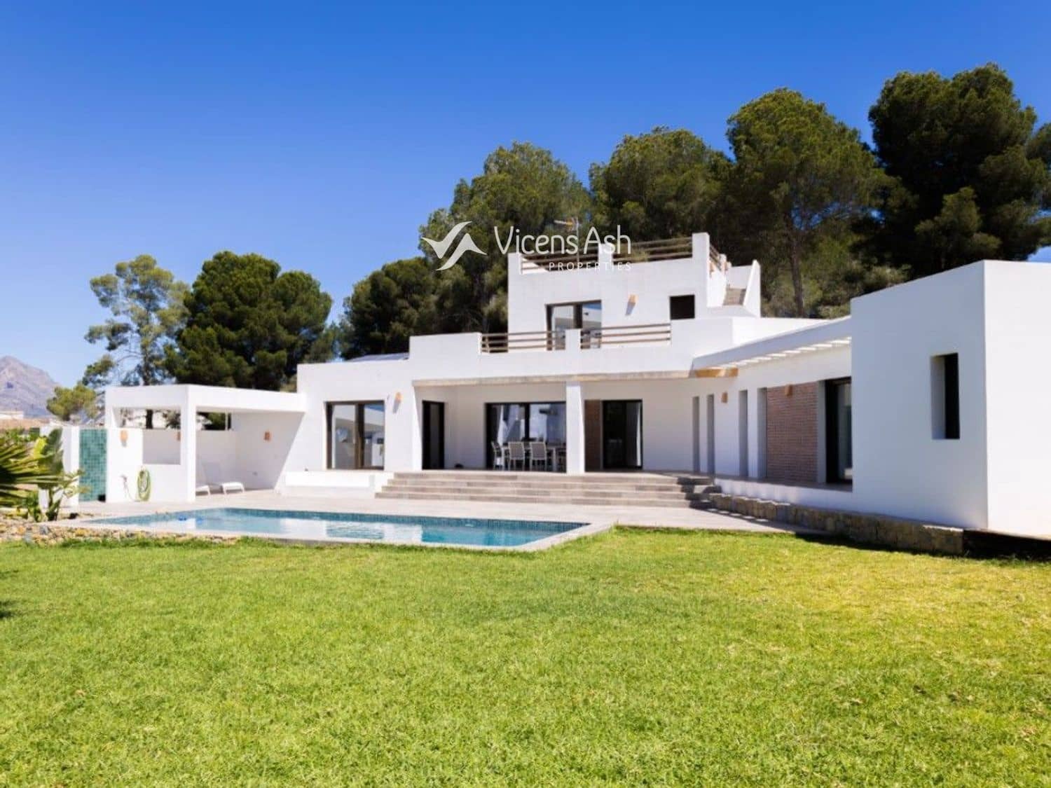 3 soverom Hus til salgs i Javea / Xabia med svømmebasseng - € 1 650 000 (Ref: 9015505)