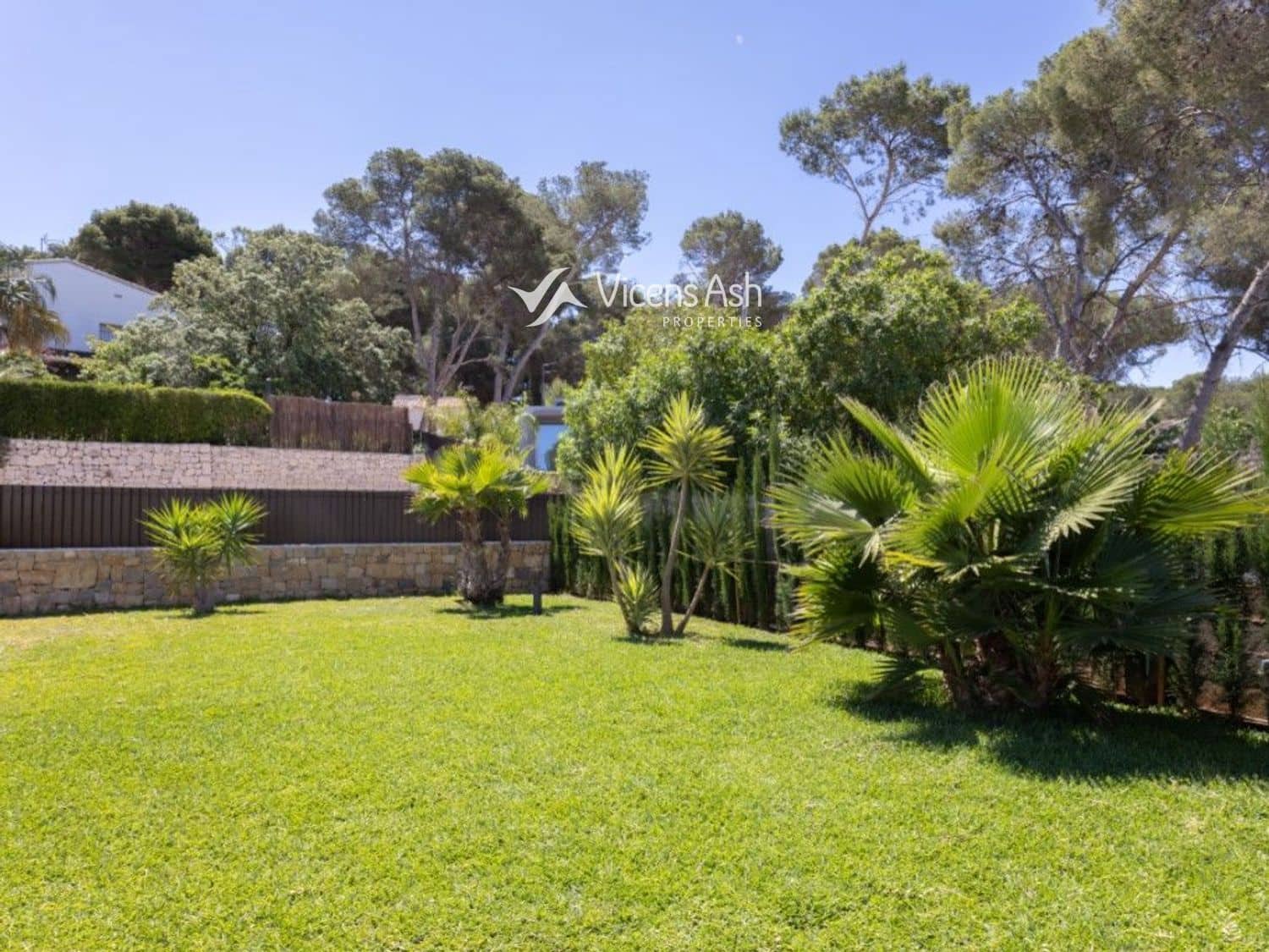 3 soverom Hus til salgs i Javea / Xabia med svømmebasseng - € 1 650 000 (Ref: 9015505)