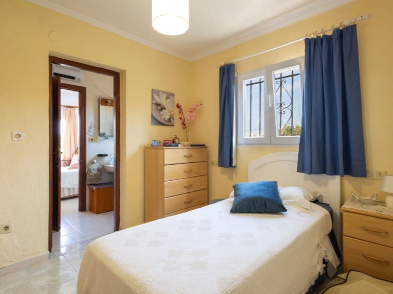 4 bedroom Villa for sale in Javea / Xabia with pool - € 515,000 (Ref: 9103350)